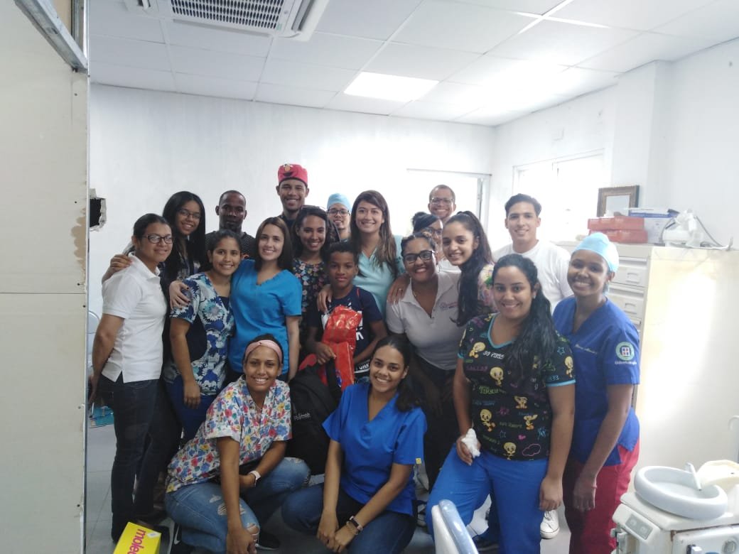 Primera Jornada Odontológica a los pacientes con Labio y Paladar Fisurados