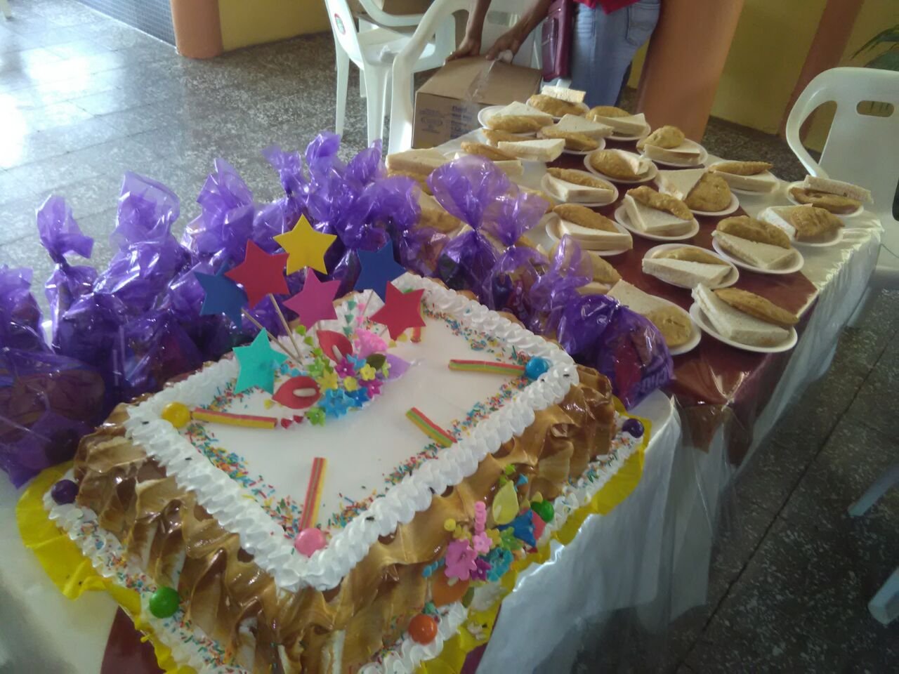 Fiesta de navidad Fundación Niños Que Rien 25 de noviembre